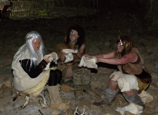 neandtrtálci ve Sloupsko-šošůvských jeskyních