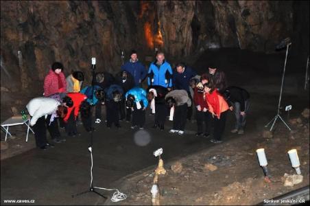 Pěvecký sbor Harmonia ve Sloupských jeskyních