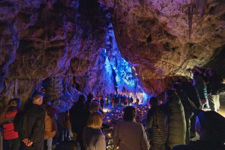 Ondřej Ruml: Nahubu ve Sloupských jeskyních, 8. 6. 2025